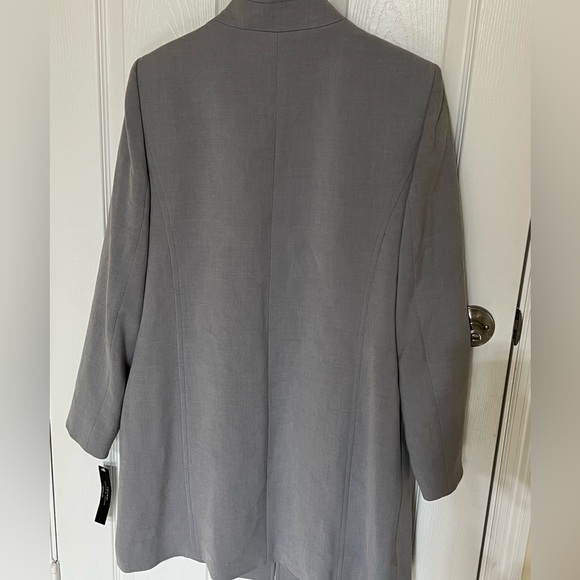 Tahari by Arthur S. Levine Stand Collar Jacket - Picture 2 of 9